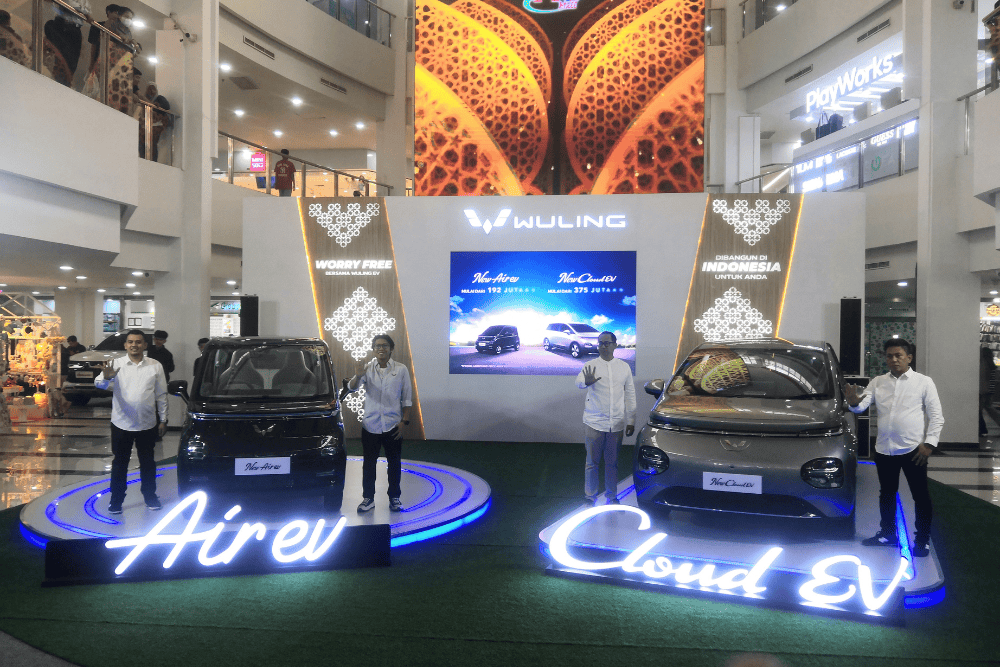  Wuling Resmi Perkenalkan New Air ev dan New Cloud EV untuk Masyarakat Palembang