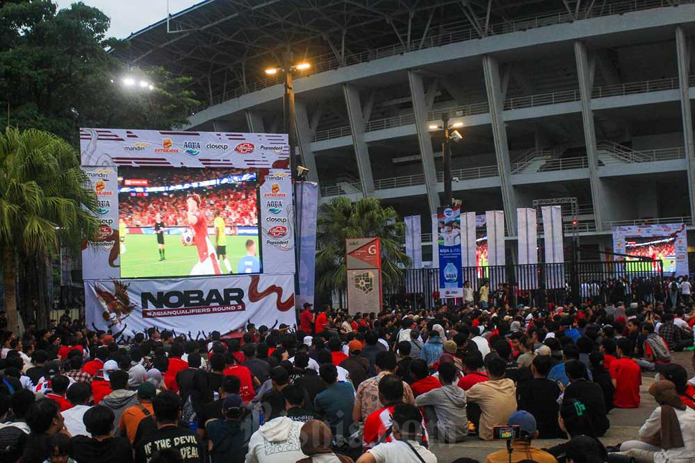  Ribuan Warga Nonton Bareng Indonesia Lawan Australia di GBK