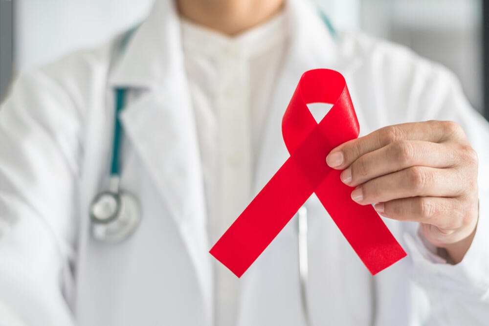  Penelitian Vaksin HIV Mandek Imbas Program Efisiensi Trump