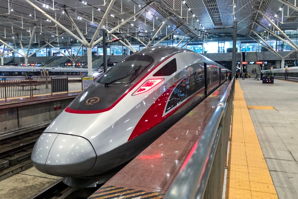  KCIC Catat 280.000 Tiket Kereta Cepat Whoosh Terjual Selama Libur Lebaran 2025