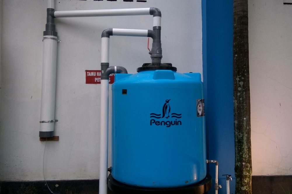  Teknologi Pemanen Air Hujan GAMA-RainFilter Salah Satu Alternatif Akses Air Bersih
