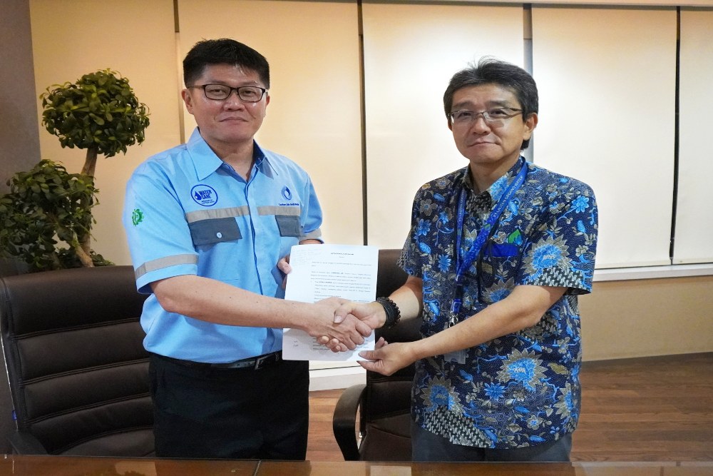 Penandatanganan transaksi dilakukan oleh Budi Hermanto sebagai wakil dari anak usaha Lautan Luas dan Kenji Oikawa sebagai wakil dari Organo pada Jumat, 11 April lalu/LTLS