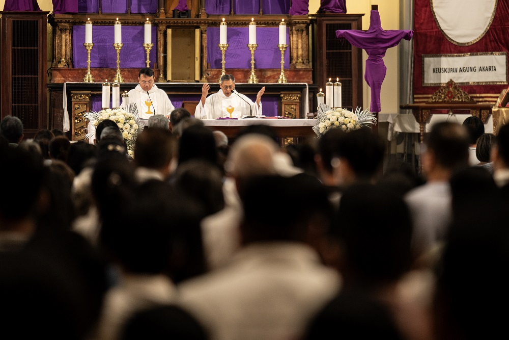  Perayaan Misa Kamis Putih di Katedral Jakarta