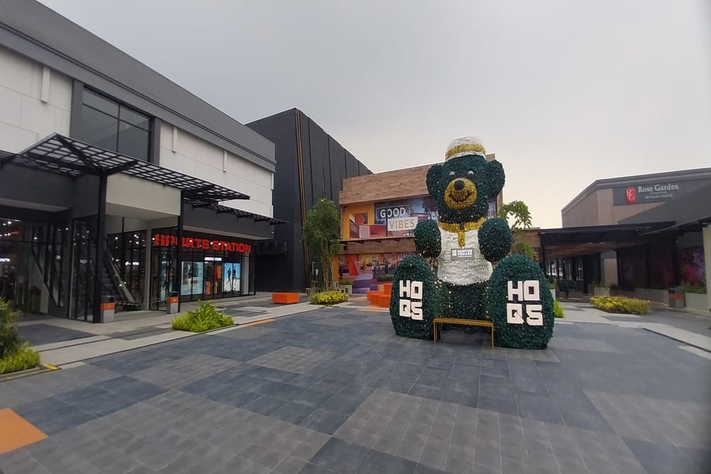  Mal Hampton Square Tawarkan Destinasi Belanja dan Kuliner Berkonsep Open Space