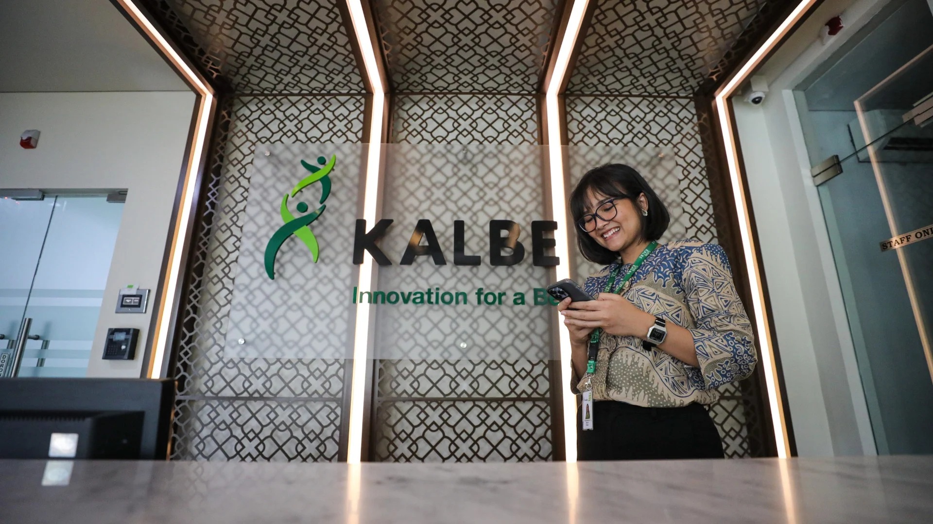  Alasan Sederet Sekuritas Tingkatkan Ekspektasi pada Kalbe Farma (KLBF)