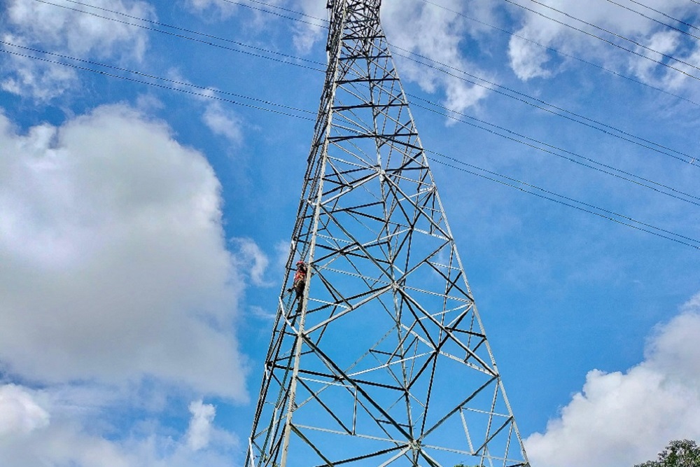  PLN Pacu Proyek SUTT 150 kV Talisayan Hingga Maloy
