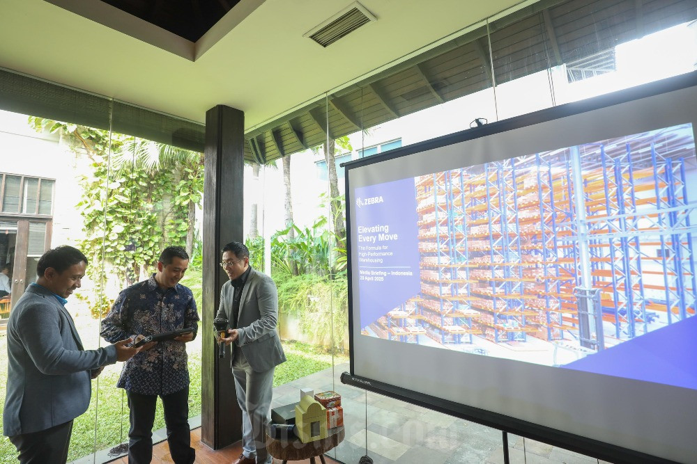  Zebra Technologies Rilis Temuan Perusahaan Pergudangan Global Akan Gunakan AI