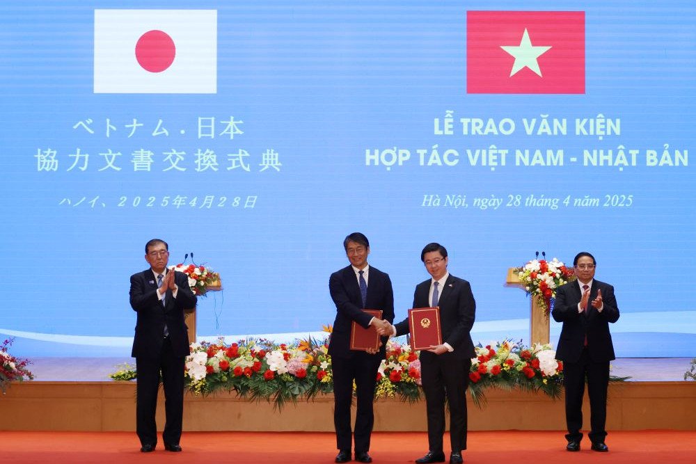  PM Jepang Shigeru Ishiba Sepakati Komitmen Perdagangan Bebas dengan Vietnam