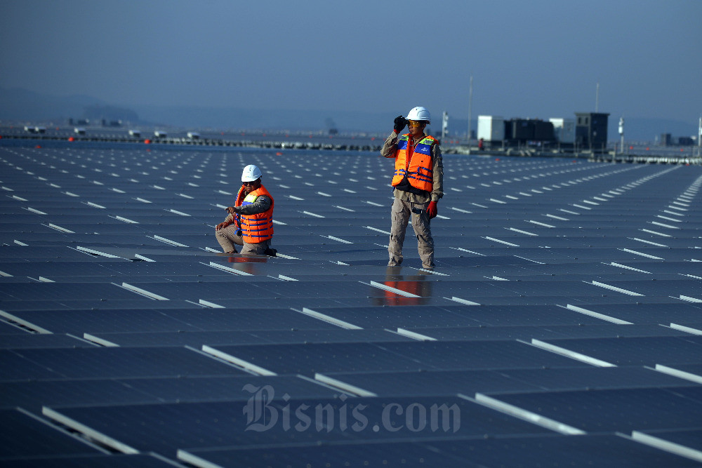  Potensi Tenaga Surya 3.295 GW, PLN Kembangkan PLTS dari Hulu ke Hilir