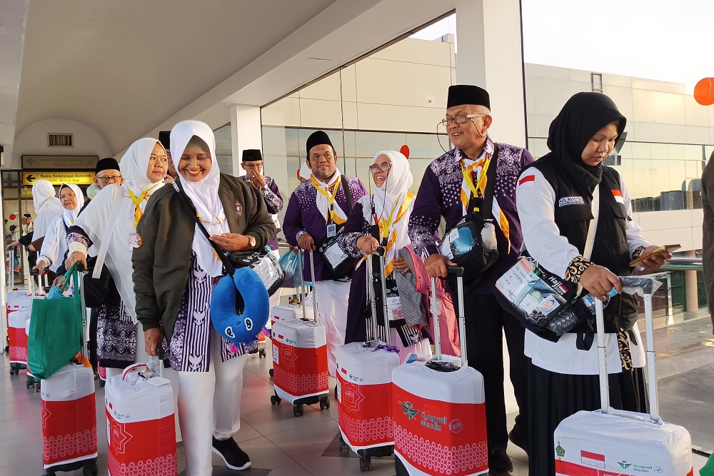  2.416 Calon Haji Cirebon Siap Berangkat dalam 7 Kloter Mei Ini