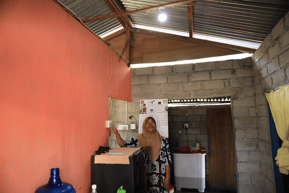 Dulu Terbatas, Kini Pulau Parit Bisa Nikmati Listrik PLN 24 Jam