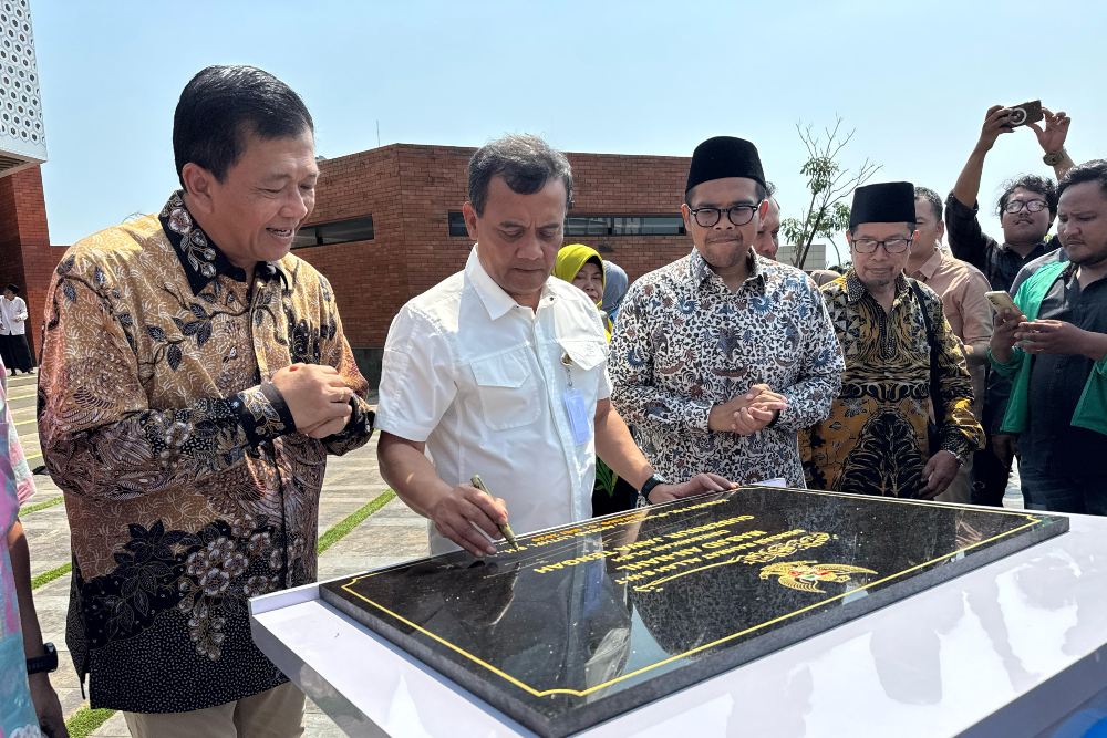  Peringati Hari Buruh, KEK Batang Resmikan Fasilitas untuk Kesejahteraan Pekerja