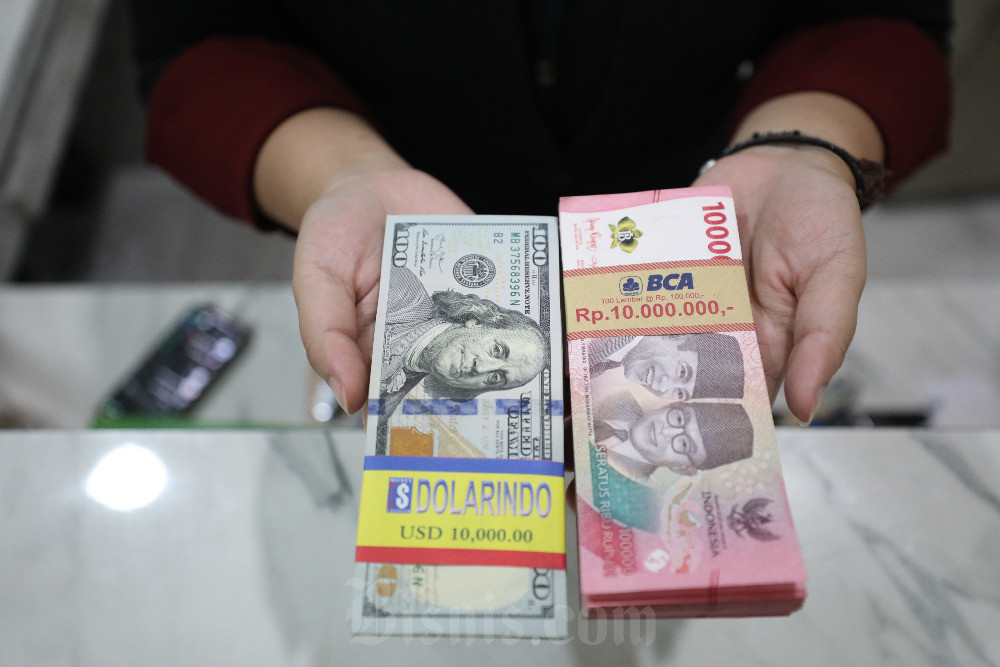 Dolar AS Perkasa, Rupiah Dibuka Melemah ke Level 16.590