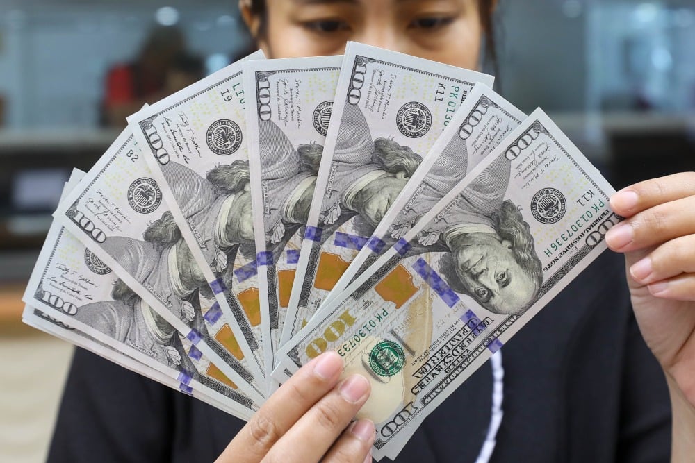 Nilai Tukar Dolar AS di Bank Mandiri, BCA, BRI, & BNI Hari Ini, 2 Mei 2025