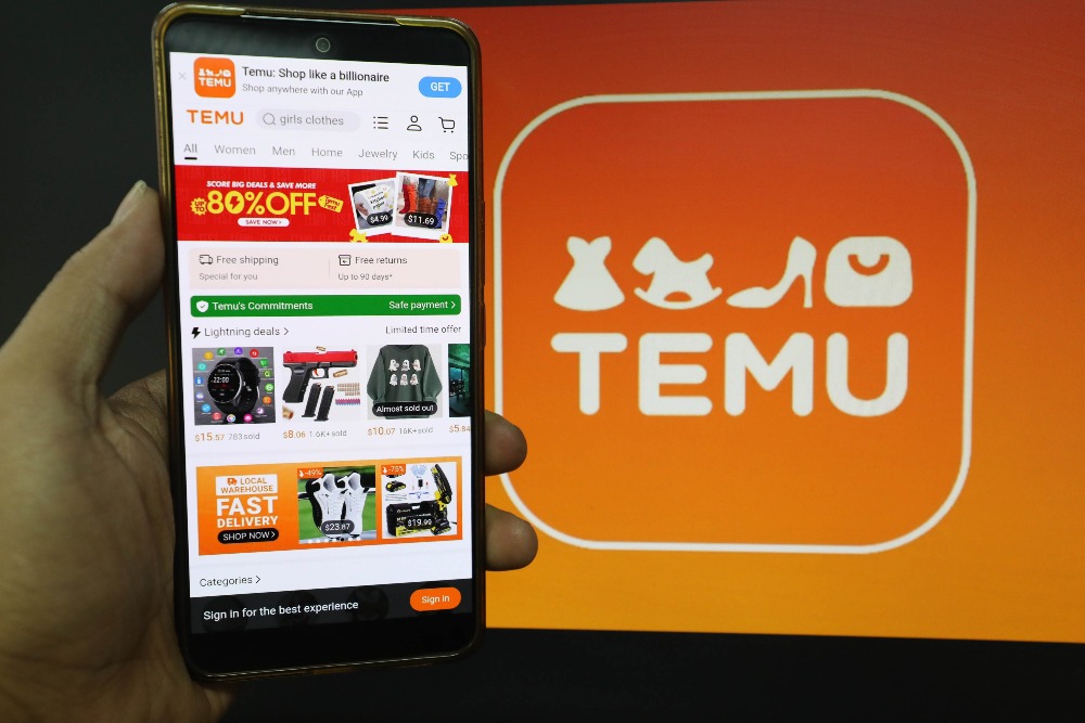 Aplikasi Temu Kini Jualan Produk Lokal AS Imbas Tarif Trump