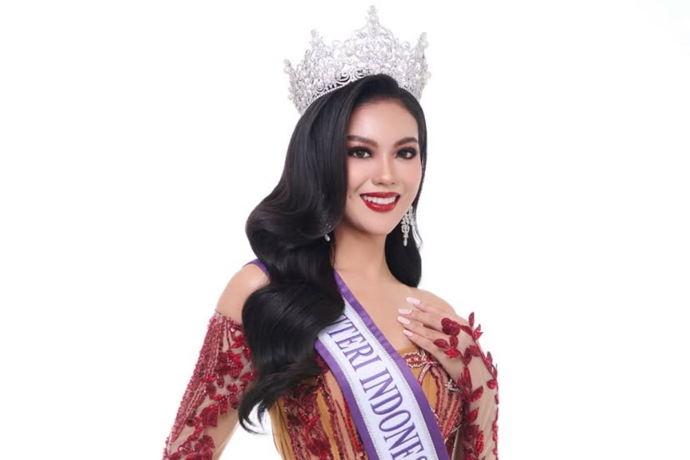 Firsta Yufi Amarta Putri Raih Mahkota Puteri Indonesia 2025