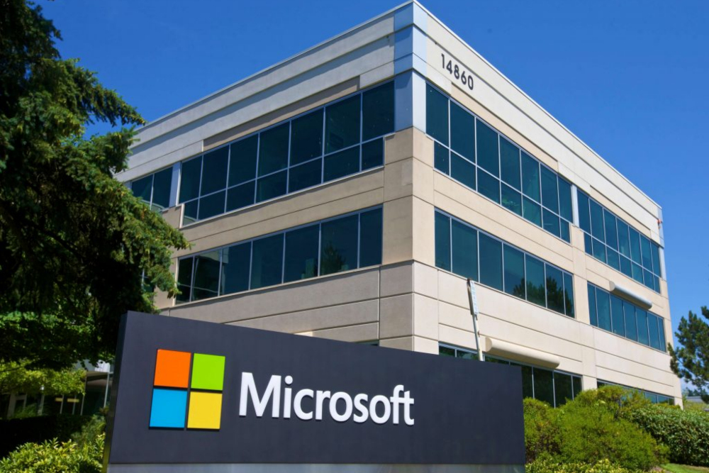  Bos Microsoft Mengaku 30% Kode Perusahaan Ditulis oleh AI