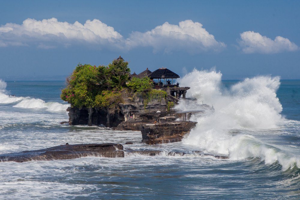  Ditopang Pariwisata dan Lebaran, Ekonomi Bali Tumbuh 5,52% pada Kuartal I/2025