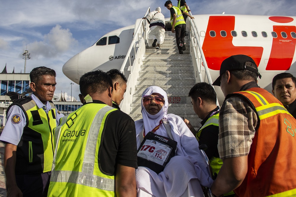  Haji 2025: Lion Air Pastikan Layanan Prioritas bagi Calon Jemaah Lansia dan Disabilitas