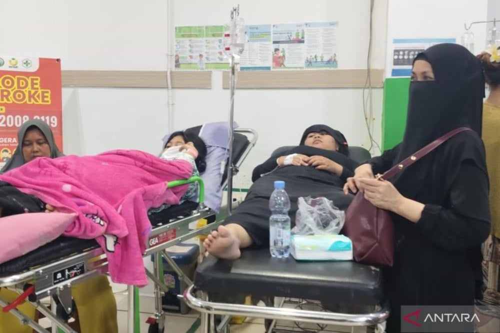6 Sampel Diuji untuk Mengetahui Penyebab Dugaan Keracunan Ratusan Siswa di Pali