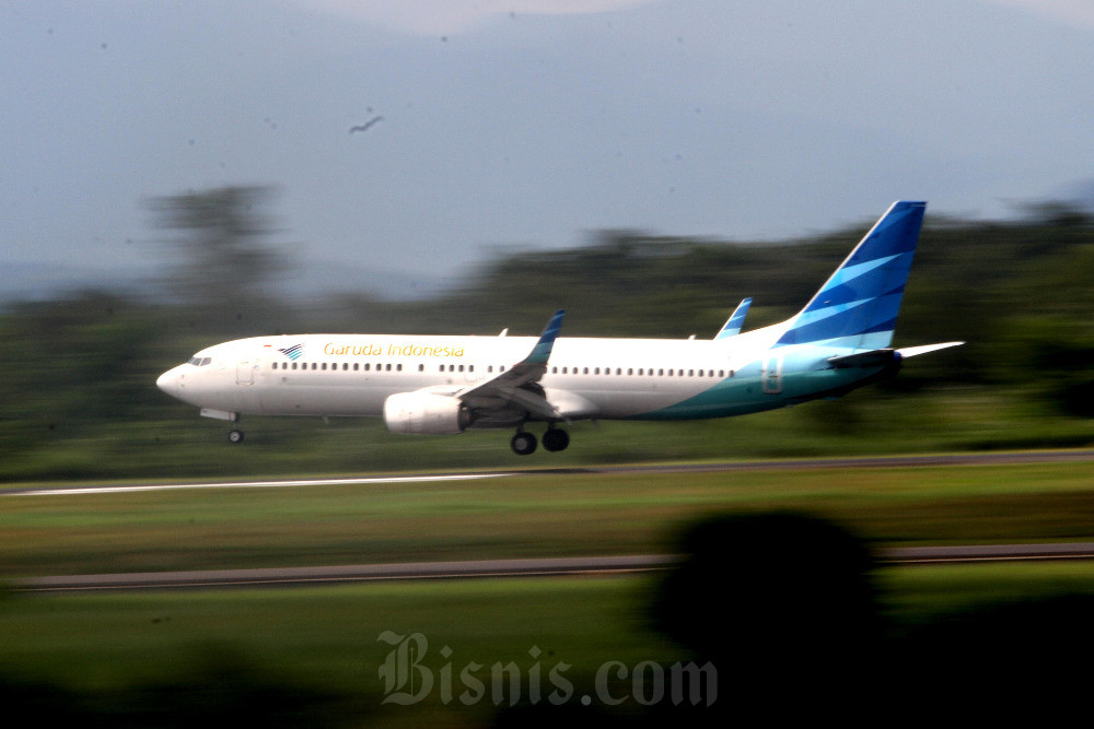 Sewa Pesawat Umrah Topang Kinerja Garuda Indonesia (GIAA) Kuartal I/2025