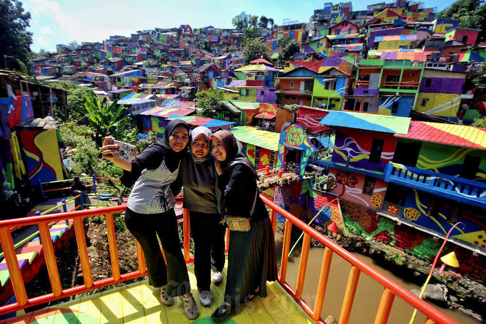  Kampung Warna Warni Lembur Katumbiri Jadi Kawasan Wisata Tematik, Inklusif, dan Bernilai Edukatif