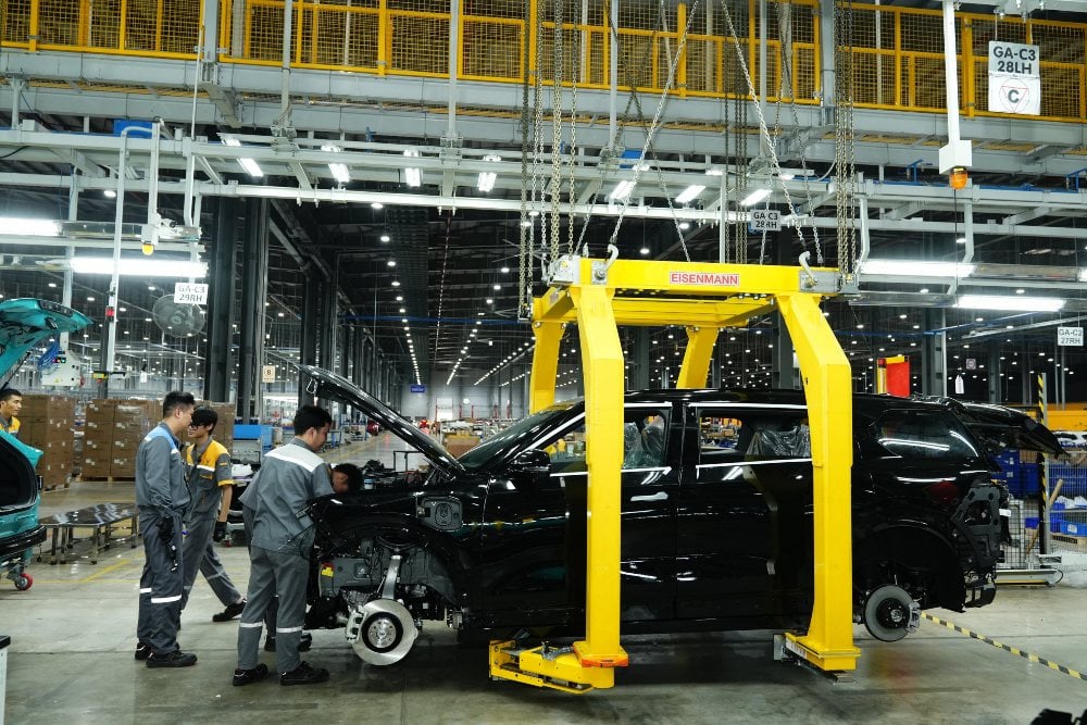 Mobil Listrik VinFast VF6 Meluncur dengan Harga Rp384,9 Juta, Cek Jadwal Dikirim ke Garasi