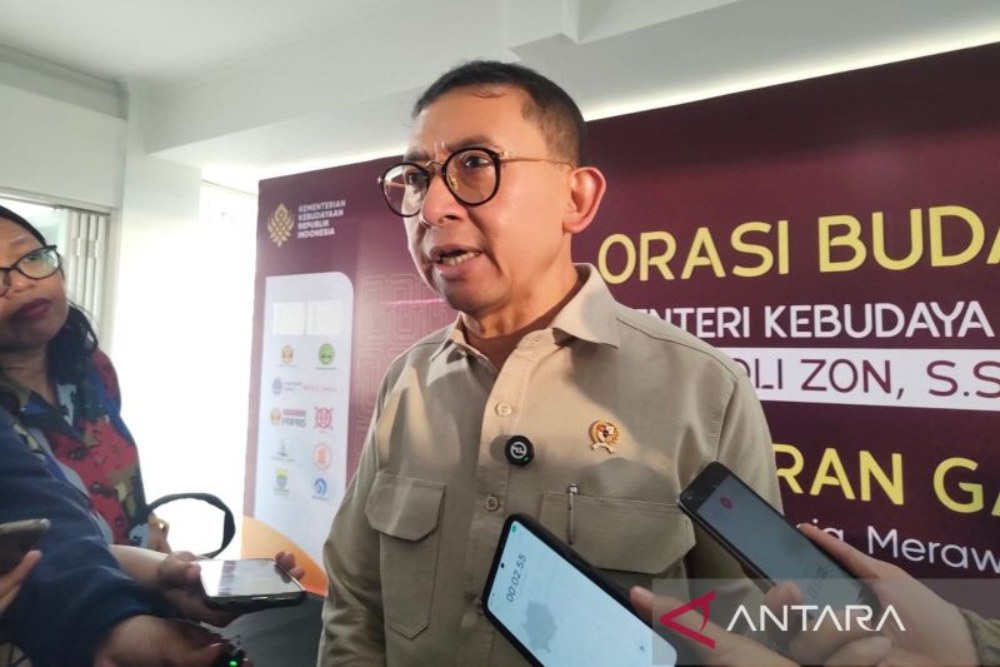  Fadli Zon Blak-blakan soal Revisi Sejarah RI dan Gelar Pahlawan untuk Soeharto