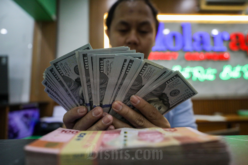  Rupiah Dibuka Lesu Pagi Ini, Sentuh Rp16.461 per Dolar AS