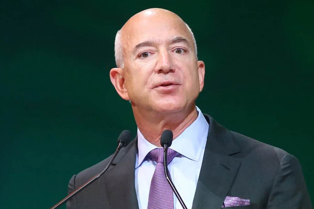Jeff Bezos Terdepak dari Posisi Orang Terkaya Kedua di Dunia, Ini Penggantinya!