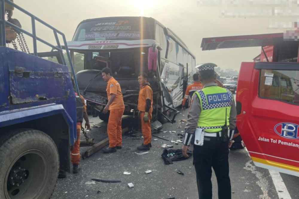 11 Orang Tewas dalam Kecelakaan Truk Tronton di Purworejo