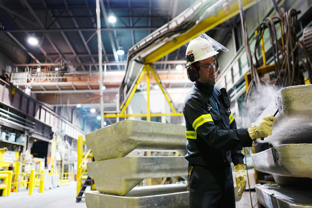  Kesuksesan Rio Tinto Ekstraksi Mineral Kritikal