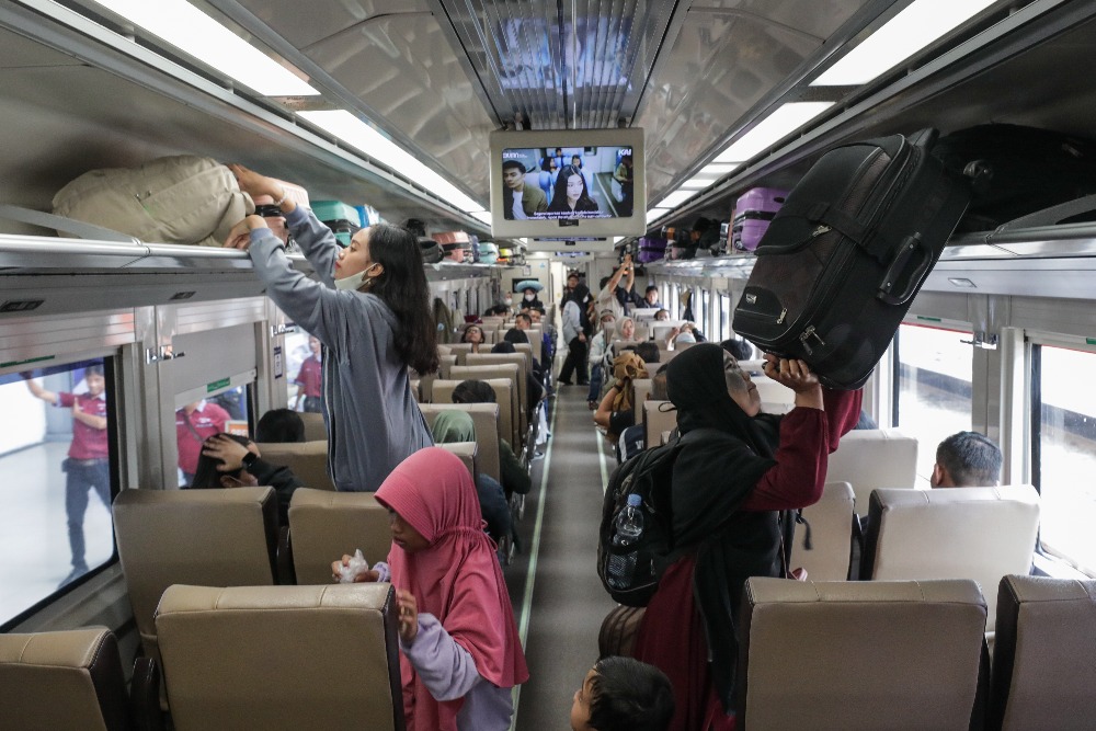  Daop 3 Cirebon Sediakan 23.404 Tiket Perjalanan untuk Libur Panjang Waisak