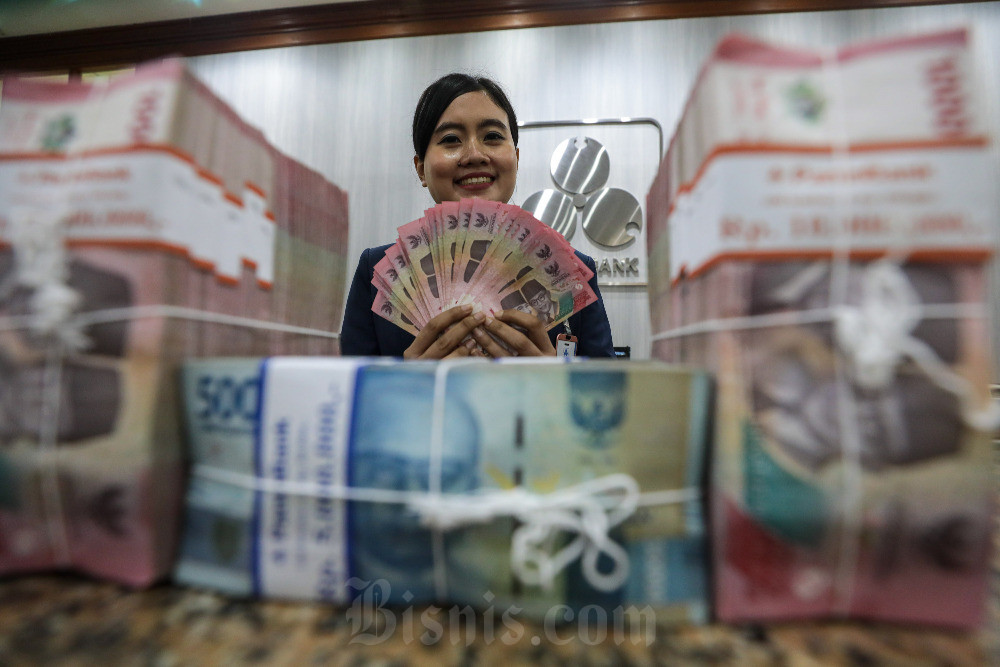  Rupiah Ditutup Perkasa Sentuh Rp16.502 per Dolar AS