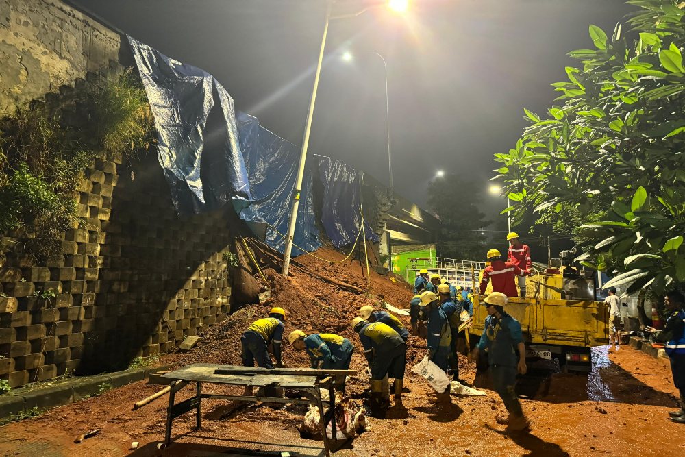 Waspada! 10 Kecamatan di Jakarta Berpotensi Kena Longsor