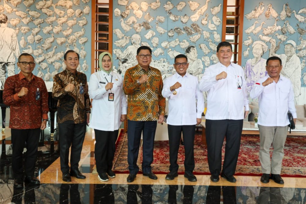 Temui Dirut Bank Mandiri, Begini Harapan Gubernur Banten