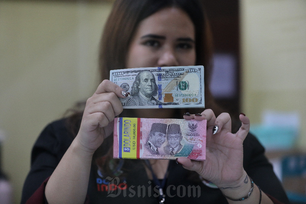  Nilai Tukar Rupiah terhadap Dolar AS Hari Ini, Jumat 9 Mei 2025
