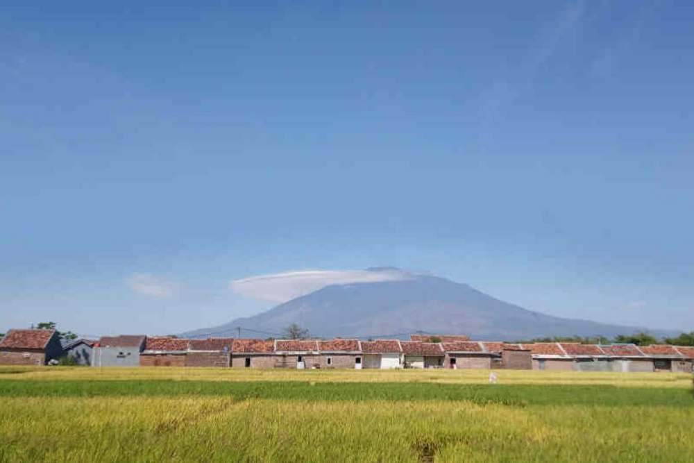 5 Glamping Favorit di Ciremai untuk Libur Panjang Waisak 2025