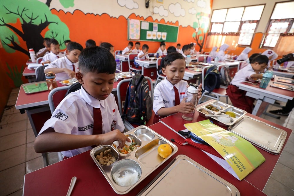 Istana Klaim Anggaran Makan Bergizi Gratis Aman hingga November 2025