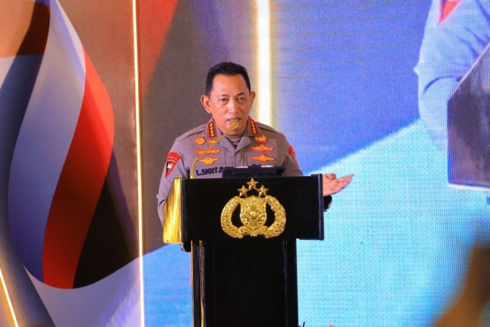 Kapolri Minta Warga Lapor Polisi Jika Ada Aksi Premanisme