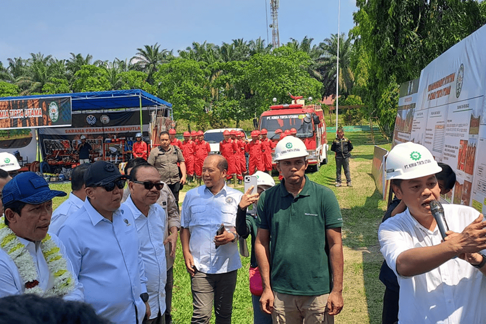 Menteri LHK Apresiasi PT KTU dan Minta Perusahaan Sawit Cegah Karhutla