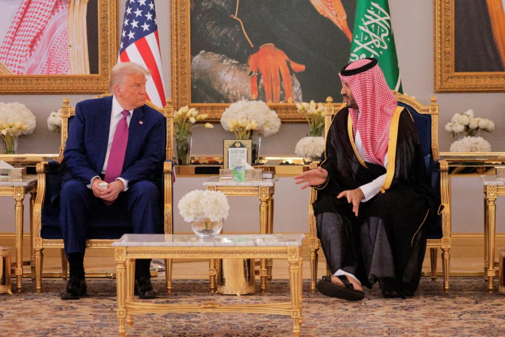  Trump Bakal Cabut Sanksi AS untuk Suriah Usai Rezim Assad Runtuh