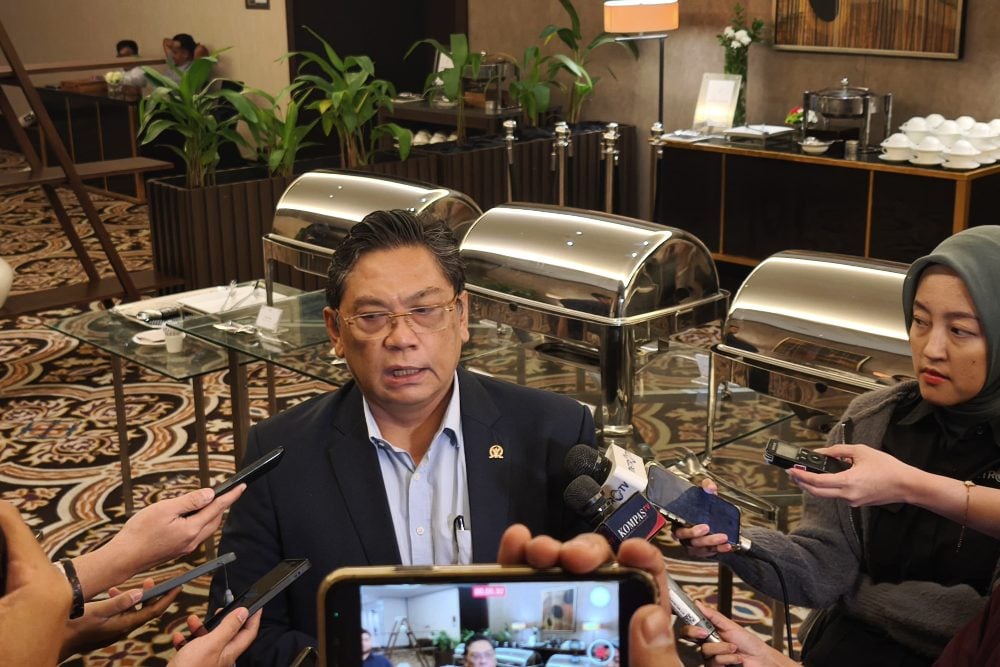 Utut Adianto: Panglima TNI dan KSAD Harus Tanggung Jawab atas Ledakan Amunisi Garut