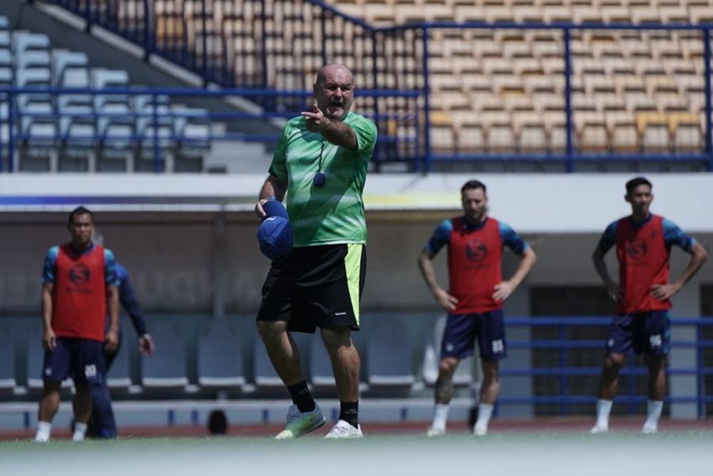  Persita Vs Persib, Bojan Hodak Cari Pengganti Raja Assist Maung Bandung