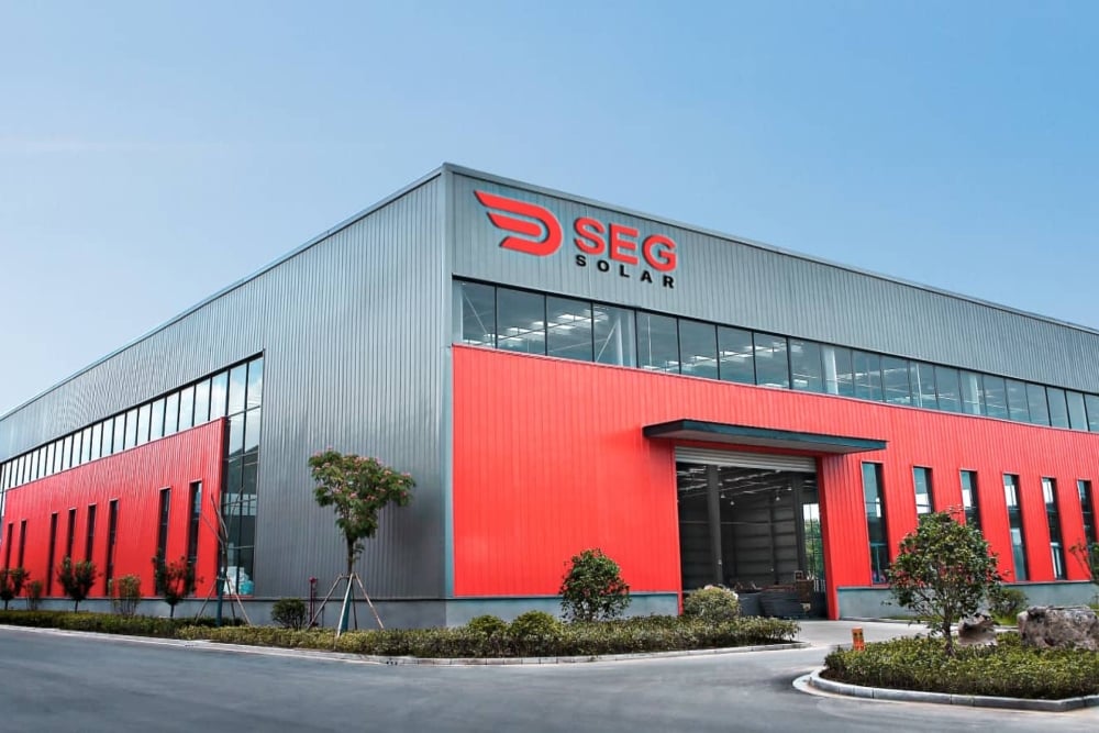  SEG Solar Mulai Produksi Sel Surya Efisiensi Tinggi di Batang