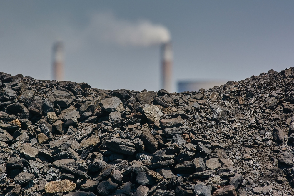  Laba Bersih Black Diamond (COAL) Susut 31,69% Sepanjang Kuartal I/2025