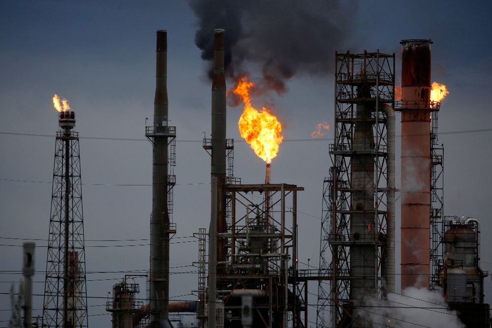  IEA Ramalkan Pasar Minyak Global Hadapi Goncangan Baru