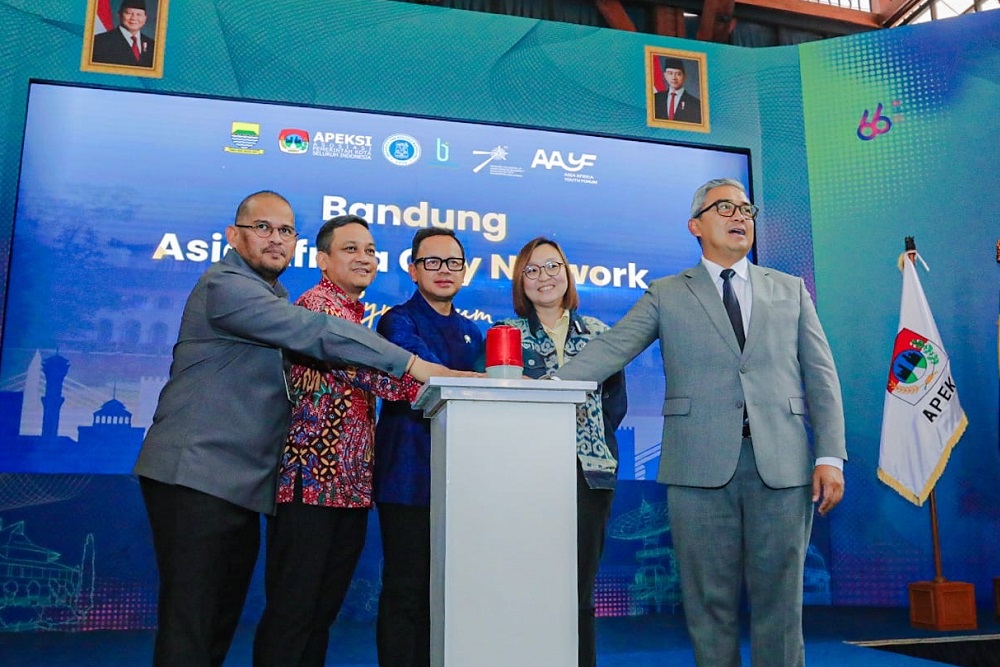  Bima Arya Sebut Program Lembur Katumbiri Kota Bandung Harus Direplikasi