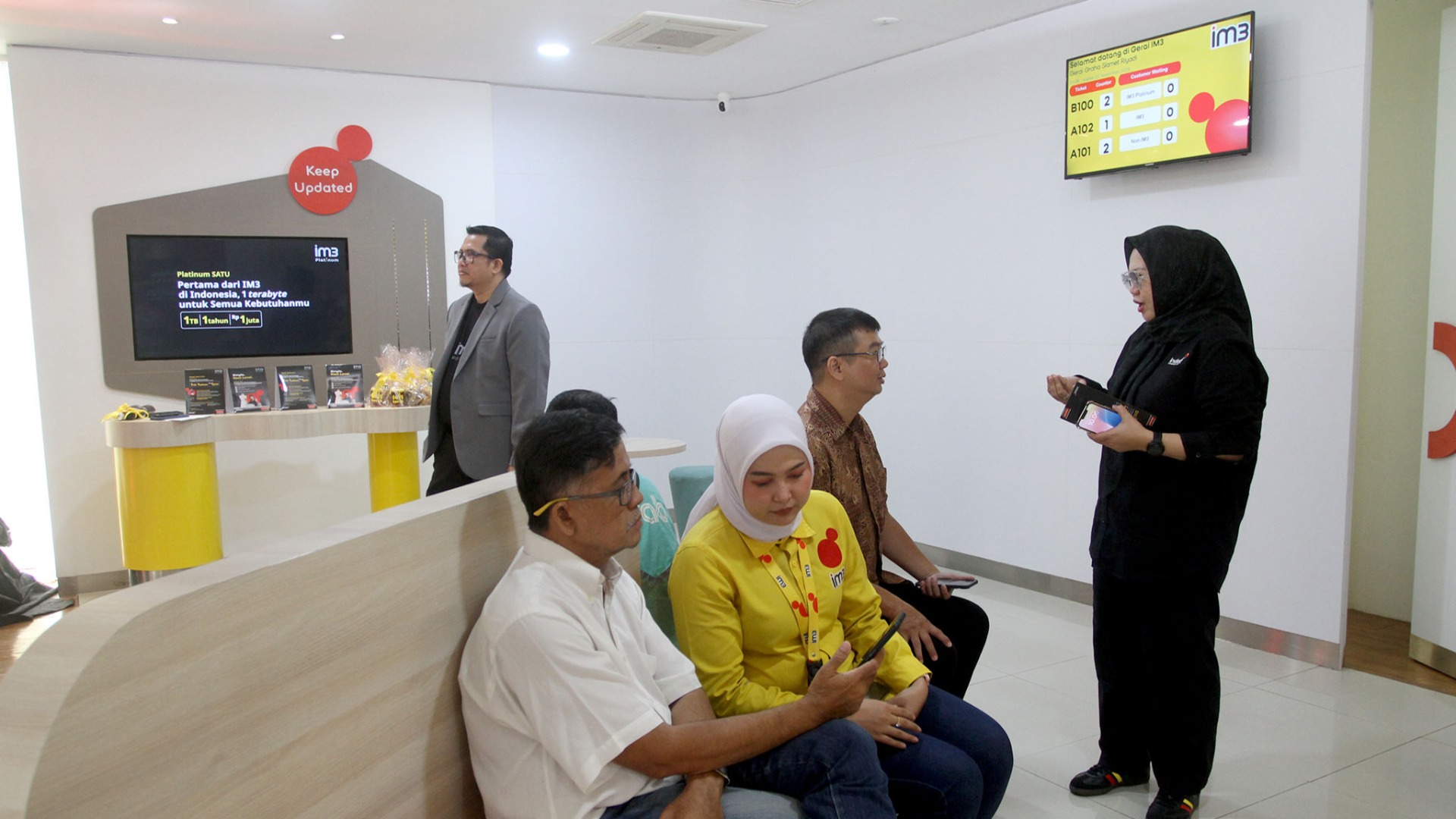 Bisikan JP Morgan untuk Saham Indosat (ISAT)