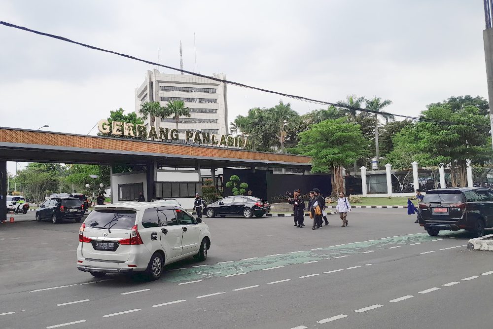  Kondisi Terkini Gedung DPR Jelang Demo Ojol Hari Ini 20 Mei